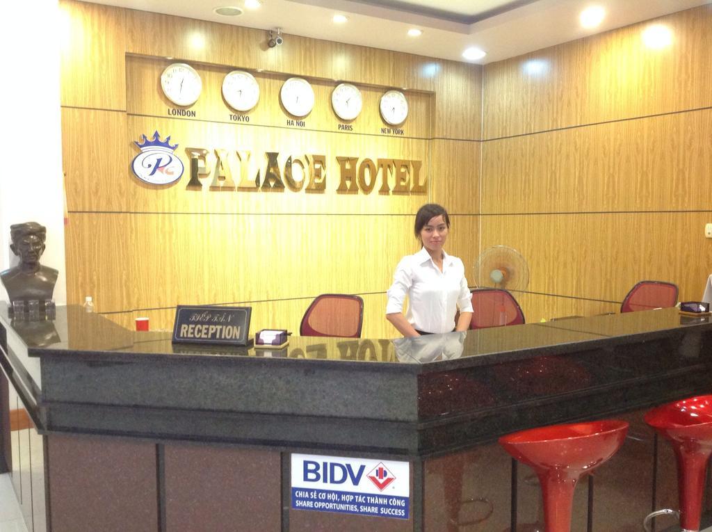 Palace Hotel Rạch Giá Buitenkant foto