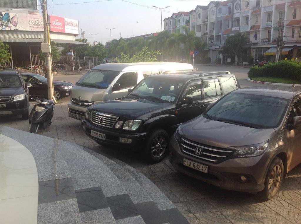 Palace Hotel Rạch Giá Buitenkant foto