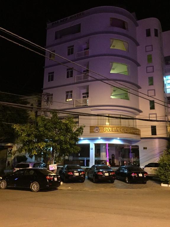 Palace Hotel Rạch Giá Buitenkant foto