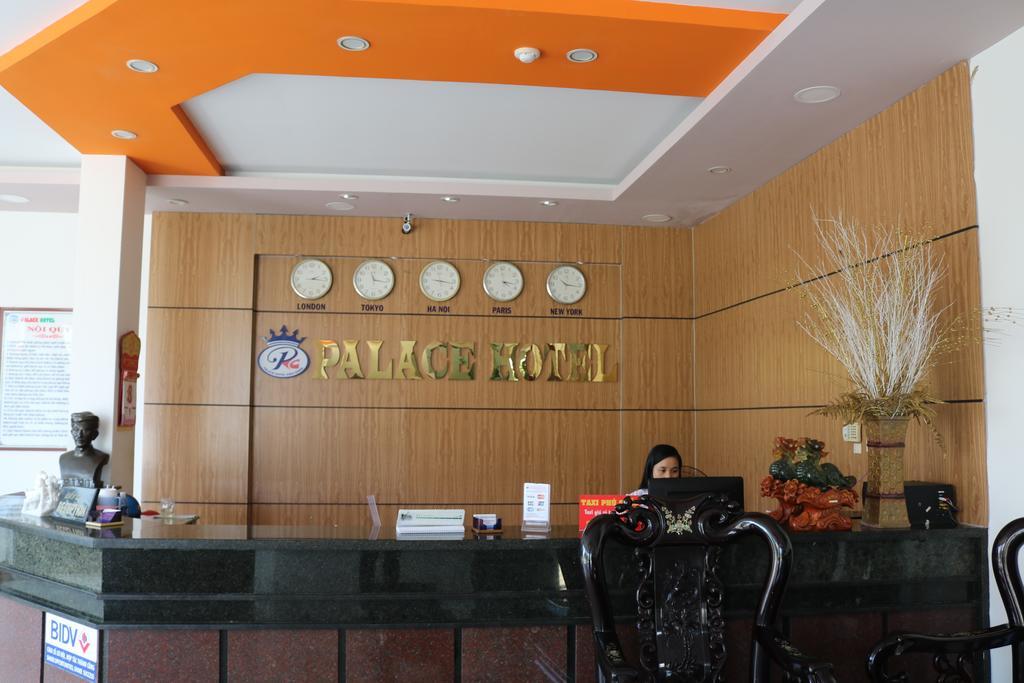 Palace Hotel Rạch Giá Buitenkant foto